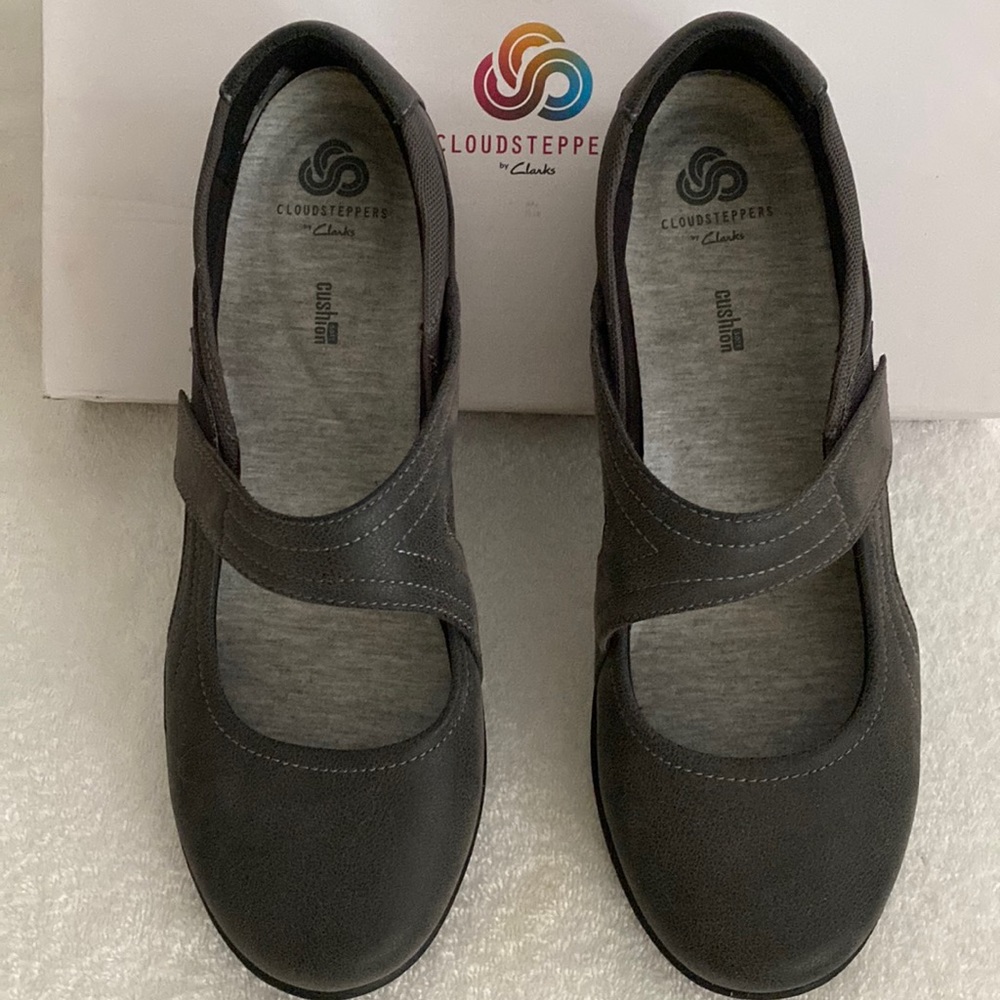 Clarks Cloudsteppers Soft Cushion Jane Shoes